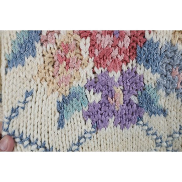 Deadstock Vintage 90s Streetwear Womens Medium Hand Knit Flower Floral Sweater - Picture 7 of 15